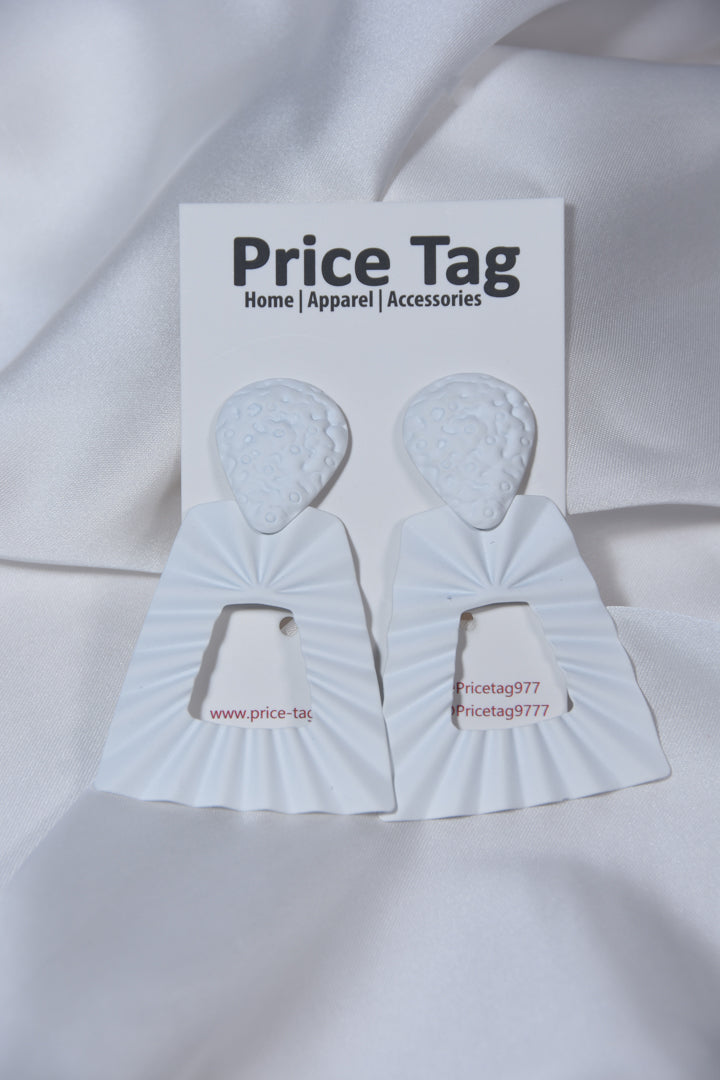 Ethereal Elegance Earring White